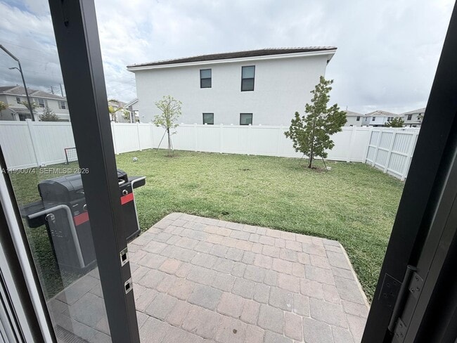 1686 SE 6th St in Homestead, FL - Building Photo - Building Photo