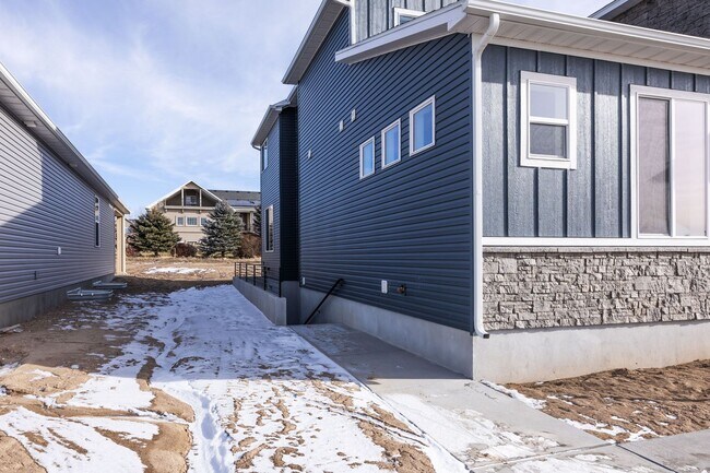 715 Pine Ridge Ln in Rexburg, ID - Building Photo - Building Photo