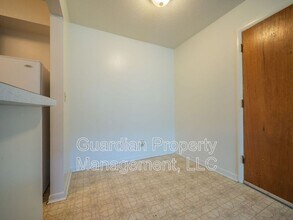 1115 N College Dr in Maryville, MO - Building Photo - Building Photo