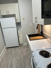 1673 Commonwealth Ave in Boston, MA - Foto de edificio - Building Photo