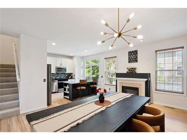 property at 731 2nd St NE
