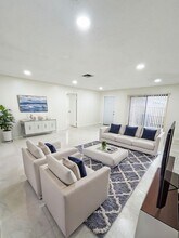 4583 Barclay Cres in Greenacres, FL - Building Photo - Building Photo