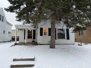 1720 S 59th St in West Allis, WI - Building Photo - Building Photo