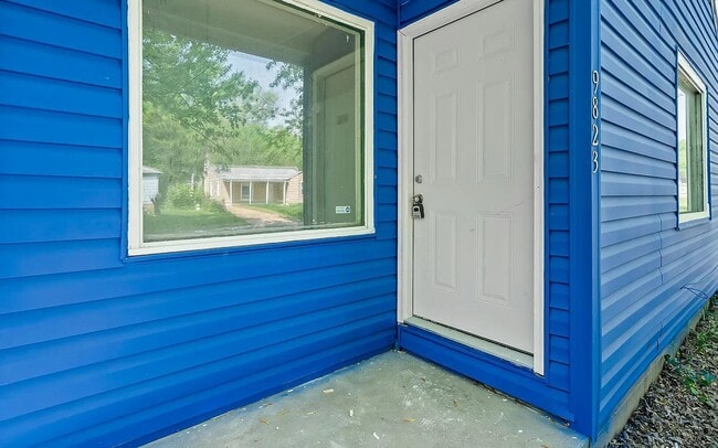 property at 9823 Winkler Dr