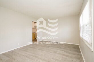 3125 Hart Dr in Indianapolis, IN - Foto de edificio - Building Photo