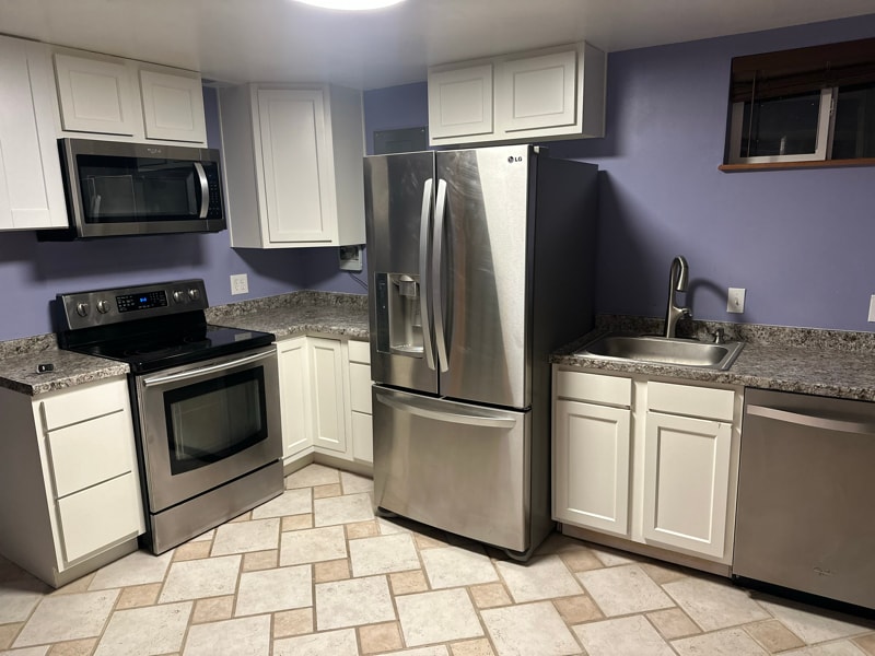 1860 Jolene Dr in Denver, CO - Building Photo