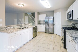 28618 Hidden Cove Dr, Unit 311 in Magnolia, TX - Building Photo - Building Photo