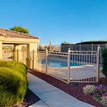 Vista Del Norte in Huachuca City, AZ - Building Photo - Building Photo