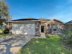 2803 Seastrand Ln in Dickinson, TX - Building Photo