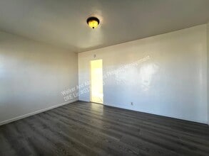 554 Campodonico Ave in Guadalupe, CA - Building Photo - Building Photo