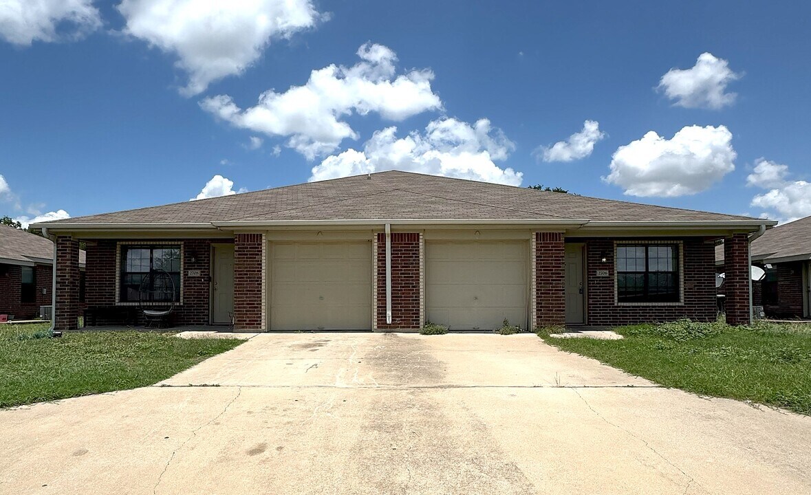 2706 Ashley Dr in Copperas Cove, TX - Building Photo
