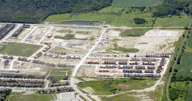 Belle Aire Shores in Innisfil, ON - Building Photo - Building Photo