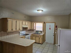 8 Clavel St in Palmview, TX - Building Photo - Building Photo