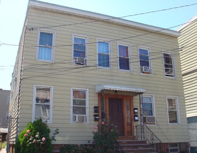 442-444 Franklin St in Elizabeth, NJ - Building Photo - Building Photo