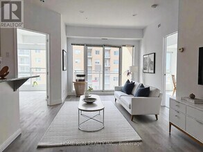 330-330 Titan Private in Ottawa, ON - Building Photo - Building Photo