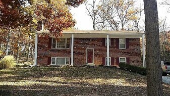 7006 Coolridge Dr in Temple Hills, MD - Building Photo