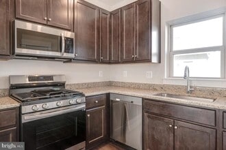 1003 Sycamore Dr SE in Washington, DC - Building Photo - Building Photo