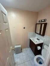 5048 W Henderson St in Chicago, IL - Building Photo - Building Photo