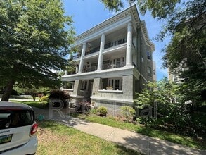 1005 Colonial Ave in Norfolk, VA - Building Photo - Building Photo