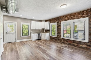 3800 Woodbine in Cleveland, OH - Building Photo