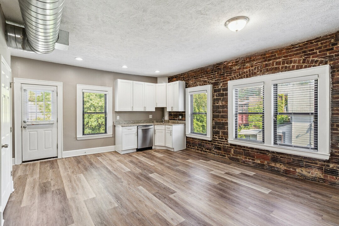 3800 Woodbine in Cleveland, OH - Building Photo