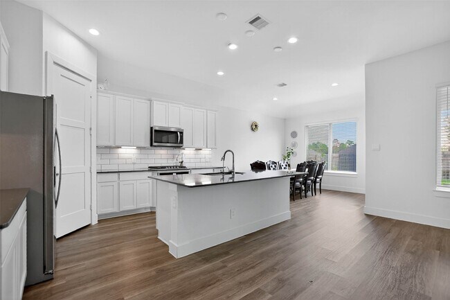 property at 13760 Rising Sun Ln