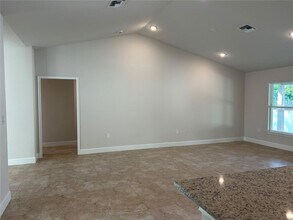 2679 Englewood Rd in Venice, FL - Building Photo - Building Photo