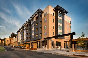 Discovery Heights Apartments