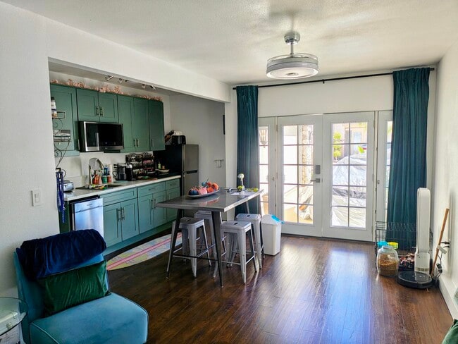 32450 Magenta Ct, Unit 32450