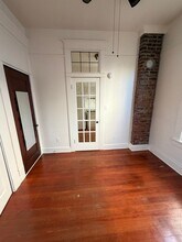 Woodland Residential in Seattle, WA - Building Photo - Building Photo