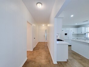 5810 Forest Land Dr in Houston, TX - Building Photo - Building Photo