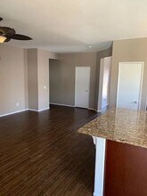 13018 Marquette Ct in Victorville, CA - Foto de edificio - Building Photo