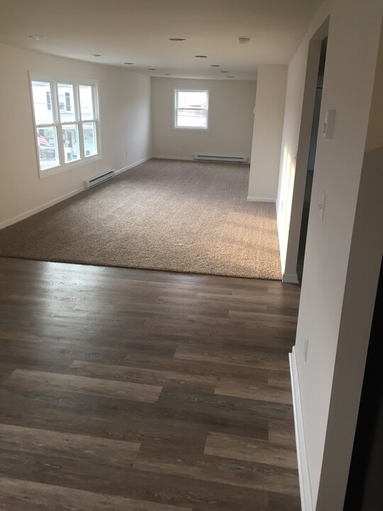 236 Main St, Unit REAR in Duryea, PA - Building Photo