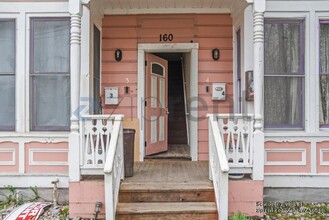 160 E Reed St in San Jose, CA - Building Photo - Building Photo