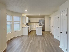 8331 Priestley Dr in Reynoldsburg, OH - Building Photo - Building Photo