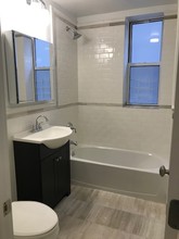 165 East 19th Street in Brooklyn, NY - Foto de edificio - Floor Plan