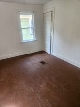 3673 E 144th St in Cleveland, OH - Building Photo - Building Photo