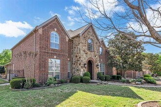 3705 Falcon Dr in Flower Mound, TX - Building Photo - Building Photo