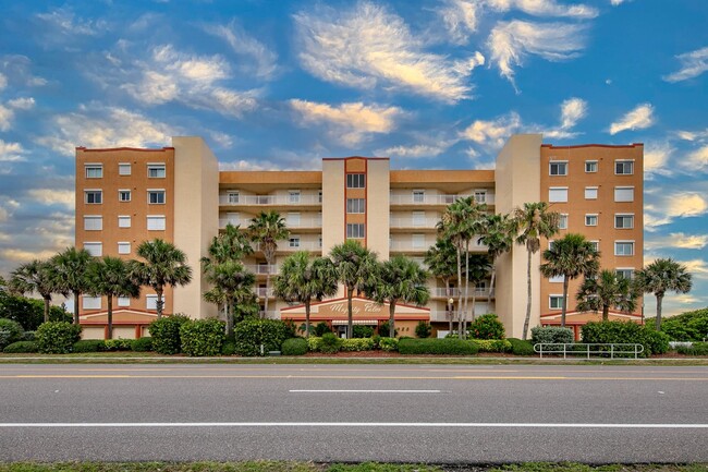 925 Florida A1A in Satellite Beach, FL - Building Photo - Building Photo