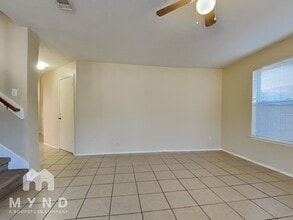 2530 Chestnut Mills Rd in Houston, TX - Foto de edificio - Building Photo