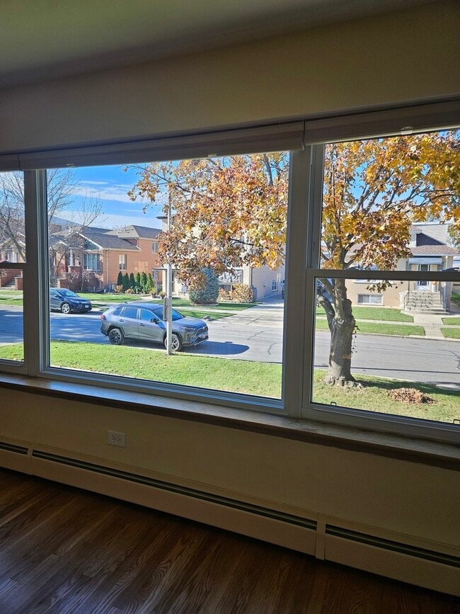 2617 N 74th Ct in Elmwood Park, IL - Building Photo - Building Photo