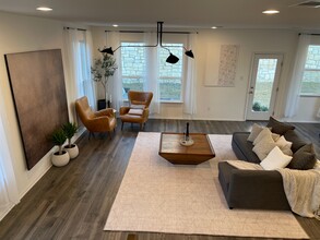 5713 Respinto Dr in Austin, TX - Building Photo - Building Photo