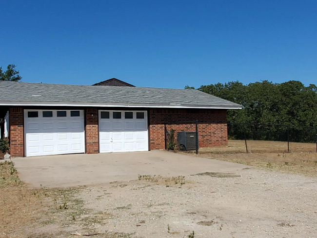 2505 Laney Cir in Denton, TX - Foto de edificio - Building Photo