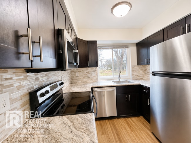 property at 5711 E G Ave
