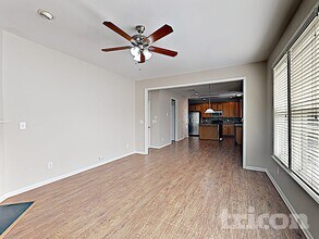 376 Collinsworth Dr in Clayton, NC - Building Photo - Building Photo