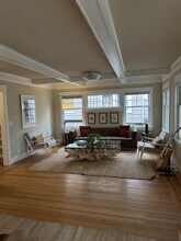 335 23rd Ave E in Seattle, WA - Building Photo - Building Photo