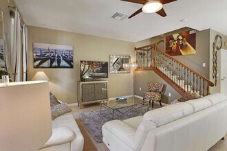 3756 82nd Ave Cir E in Sarasota, FL - Building Photo - Building Photo