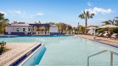 10344 Alder Green Dr in Riverview, FL - Building Photo - Building Photo