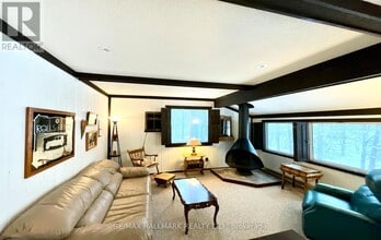 33 Huronwoods Dr in Oro-Medonte, ON - Building Photo - Building Photo
