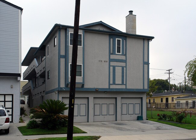 136 Whiting St in El Segundo, CA - Building Photo - Building Photo